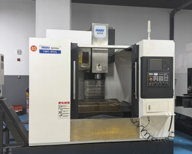 立式加工中心 VMC-855L 台典