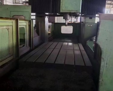 龙门加工中心 KMC-2000S 高明
