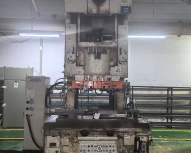 气动冲床 150T AIDA