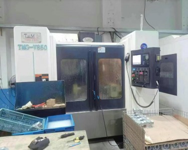 立式加工中心 850 台马