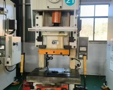 气动冲床 110T 扬州锻压