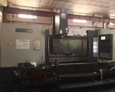 立式加工中心 1890 鼎泰