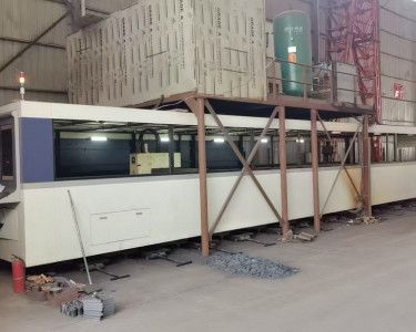 激光切割机 12米/12000W 百维