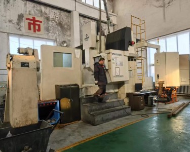 龙门加工中心 HTM-2028G 海天