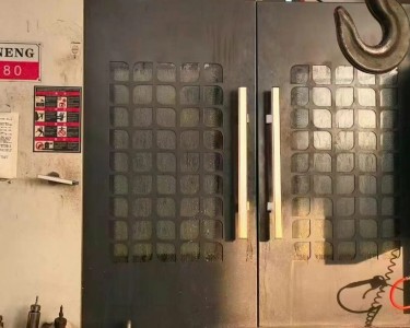 立式加工中心 1380 创能