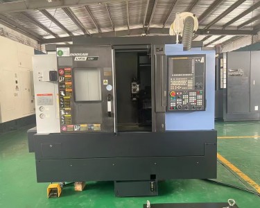 车铣复合机 LYNX220Y 斗山
