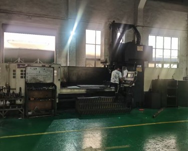 龙门加工中心 3150H 协鸿