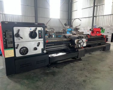 卧式车床 CW6163B 沈一