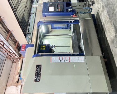 立式加工中心 V10 钰鸿