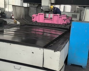 龙门加工中心 5032 中捷