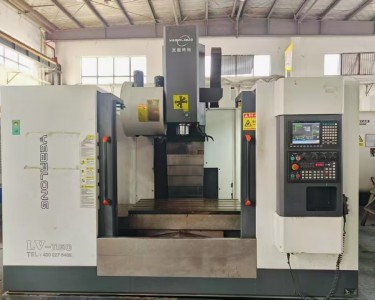 立式加工中心 LV-1160 友龙