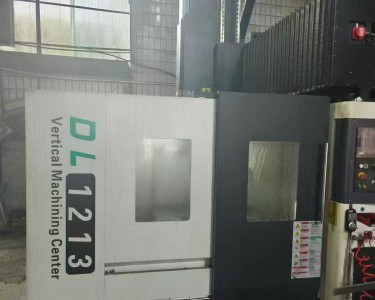龙门加工中心 DL1213 大连二机