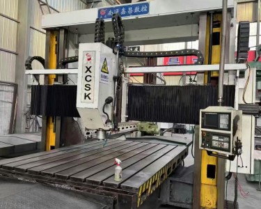 数控龙门铣床 3025 鑫昌