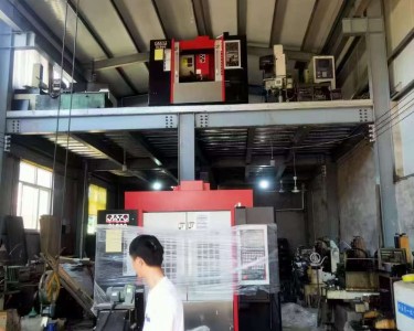 立式加工中心 850 巨冈