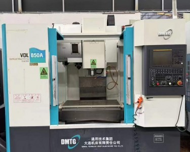 立式加工中心 ：VDL850A 沈阳机床