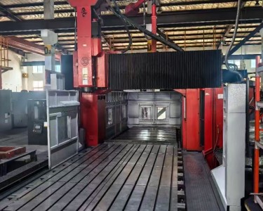 龙门加工中心 LB-532Z2 崴立