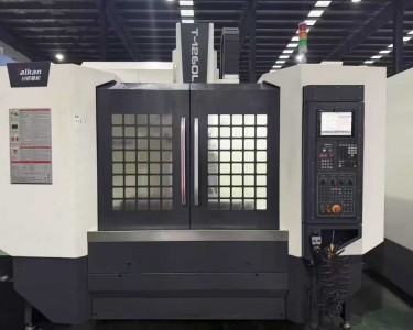 立式加工中心 1260 台群