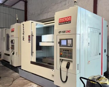 立式加工中心 QT-105CNC 冠德