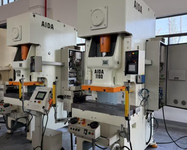 气动冲床 NC-1100 AIDA