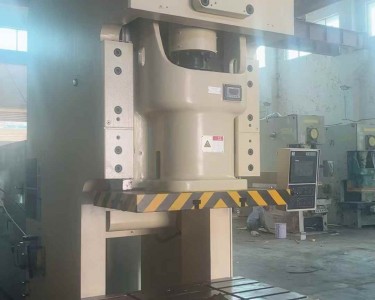 气动冲床 160T 金丰