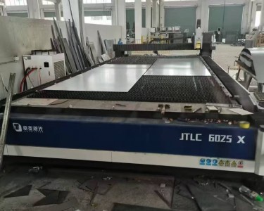 激光切割机 6025/12000W 嘉泰