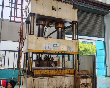 四柱式油压机 500T 南通皋液