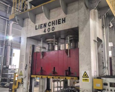 框架式油压机 400T 连杰