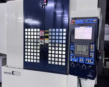 立式加工中心 E33 牧野