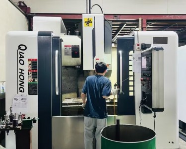 立式加工中心 866 乔鸿