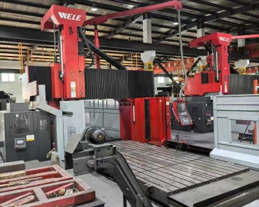 龙门加工中心 LB-532Z2 崴立