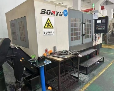 立式加工中心 1580 乔地