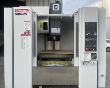 立式加工中心 855 台功