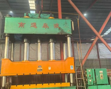 四柱式油压机 800T 南通皋液