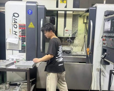 立式加工中心 860 乔鸿