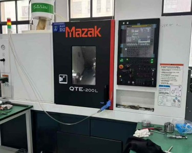 刀塔机 QT200L 马扎克