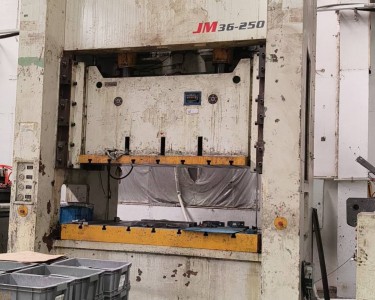 气动冲床 45T/250T 扬力