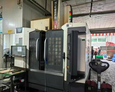 立式加工中心 856S 台群