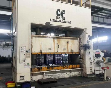 气动冲床 600T 金丰