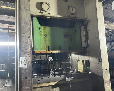 气动冲床 400T 扬力