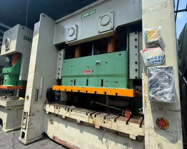 气动冲床 LFU-300 徕富