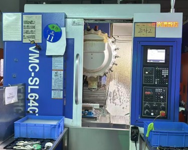 钻攻中心 VMC-SL640 仕兴鸿
