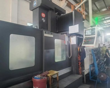 龙门加工中心 2520 大畏