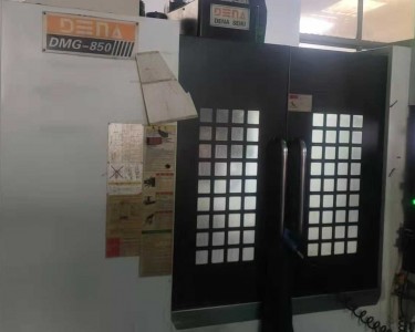 立式加工中心 850 