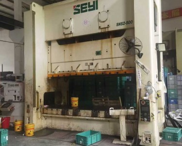 气动冲床 500T 协易