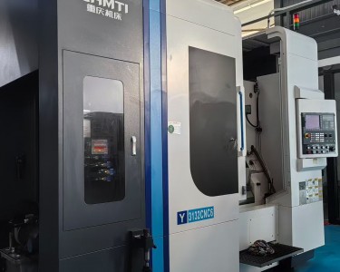 卧式滚齿机 Y3132CNC6 重庆机床厂