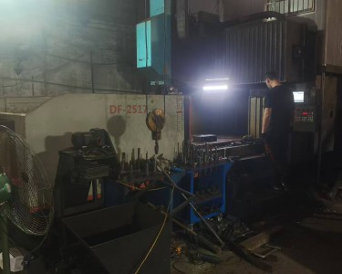 龙门加工中心 2517 