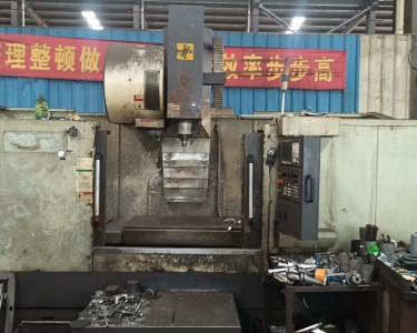 立式加工中心 1060 华群