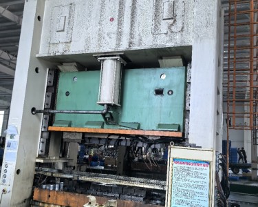气动冲床 P2M-315 扬力
