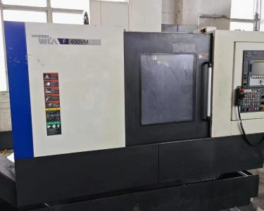 立式加工中心 F400VM 威亚