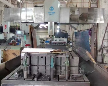 龙门加工中心 6米 海天